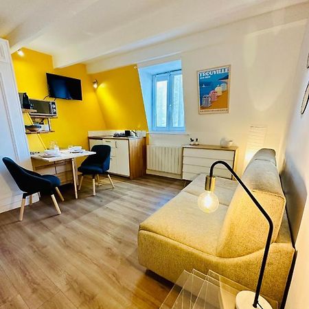 Studio Hissez Haut - Idealement Place, Plage, Restaurants, Commerces تروفيي سور مير المظهر الخارجي الصورة